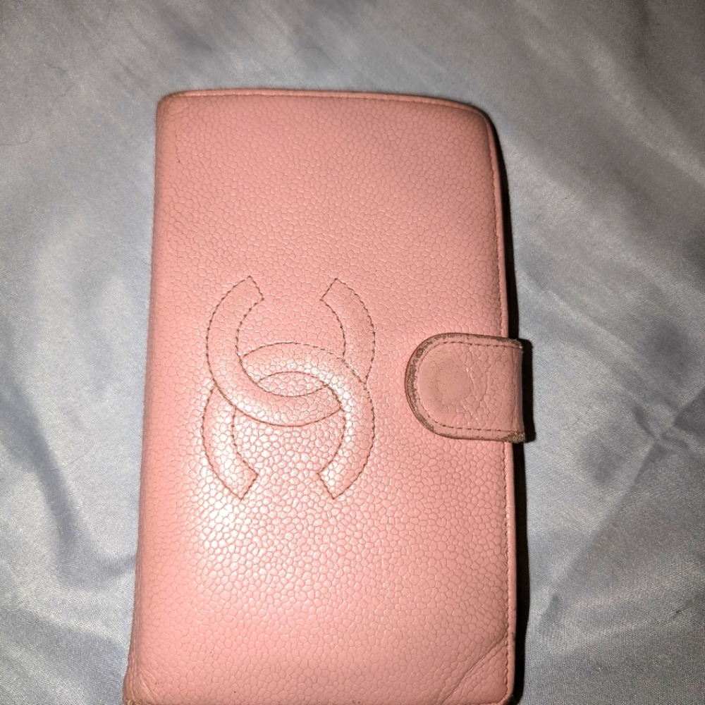Chanel Rare Pink Caviar Bifold Wallet